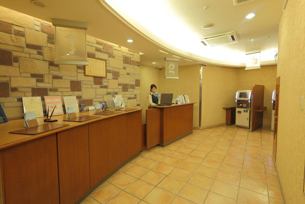 Washington R&B Hotel Sapporo Kita 3 Nishi 2 Экстерьер фото